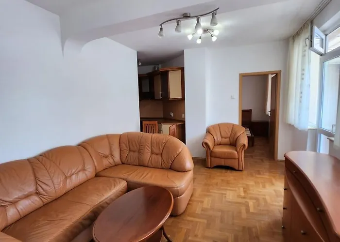 лукс лазур с безплатен паркинг *